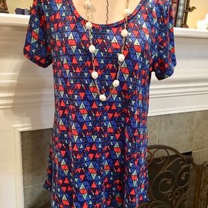 NWT - FREE with ANY Purchase - LuLaRoe IIrma Tunic
